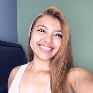 Meet your Posher, Alexandra